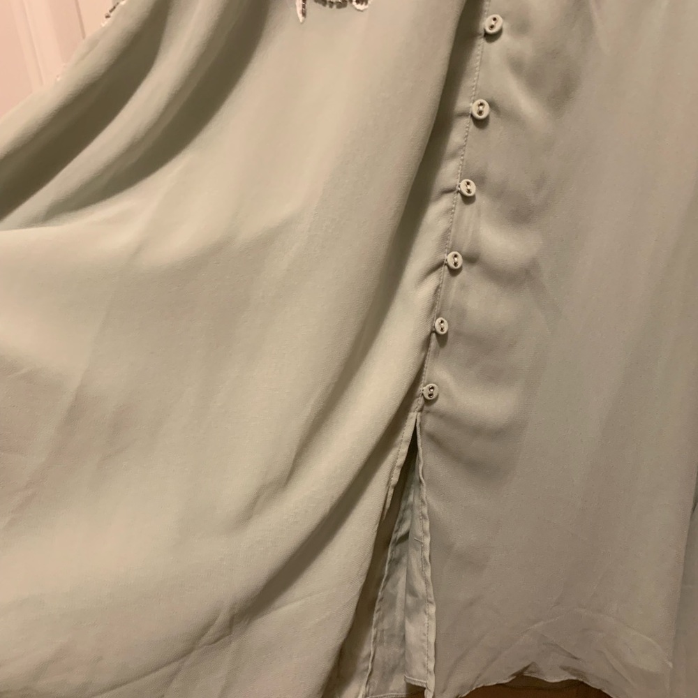 EUC Hope & Ivy Embroidered Midi Dress in Sage - Picture 14 of 16